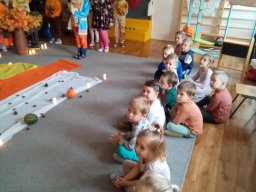 2025-10-22 Jesienna moda u Krasnali